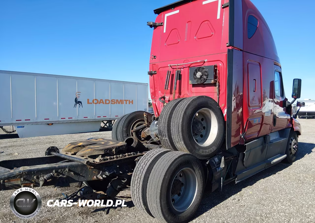 2016 Freightliner Cascadia 125 VIN:3AKJGLD50GSGU6462 - 4