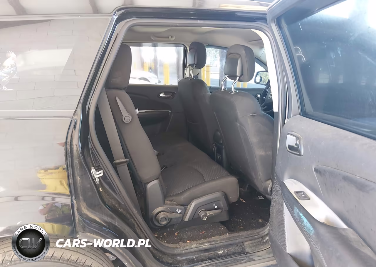 2018 Dodge Journey Se VIN:3C4PDCAB5JT382616 - 8