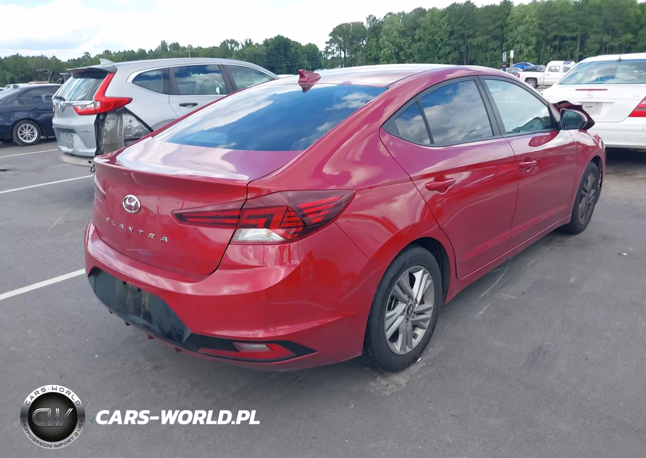 2019 Hyundai Elantra Value Edition VIN:KMHD84LF9KU806606 - 4