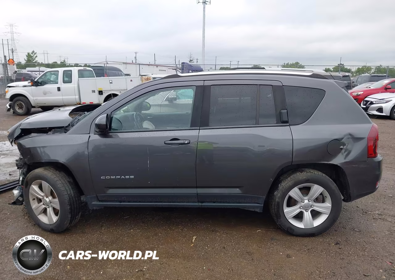 2015 Jeep Compass High Altitude Edition VIN:1C4NJDEB3FD208038 - 15