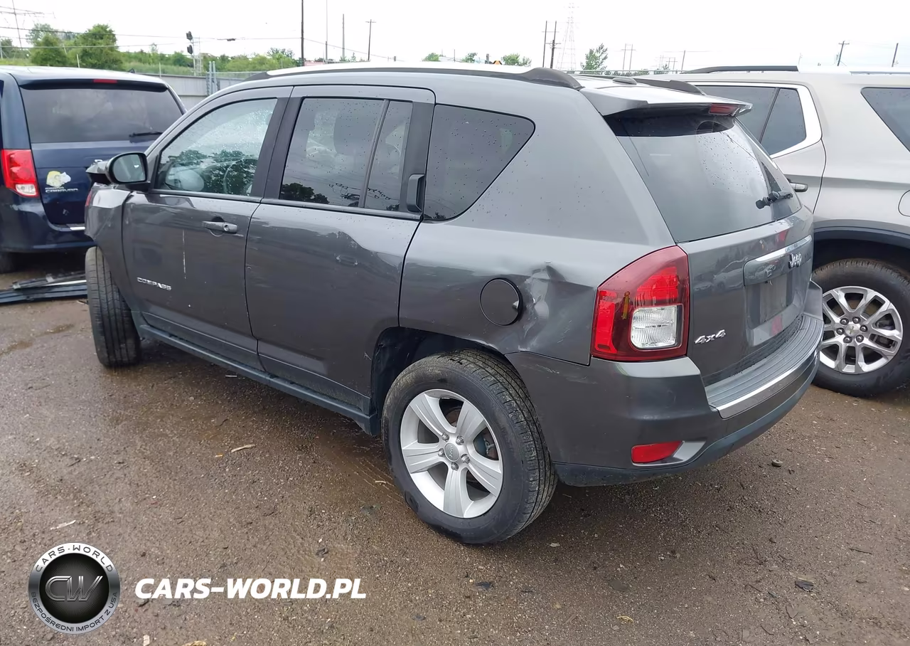 2015 Jeep Compass High Altitude Edition VIN:1C4NJDEB3FD208038 - 3
