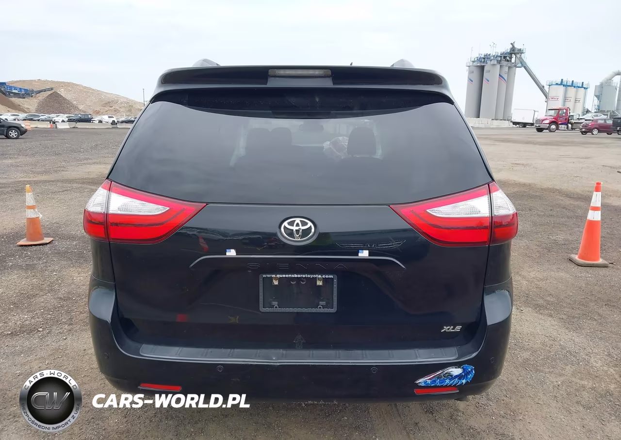 2017 Toyota Sienna Xle 8 Passenger VIN:5TDYZ3DC4HS839480 - 16