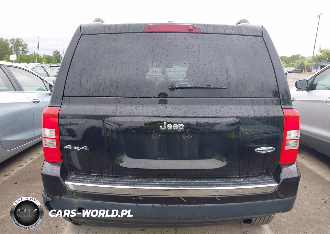 2016 Jeep Patriot High Altitude Edition VIN:1C4NJRFB4GD500665 - 16