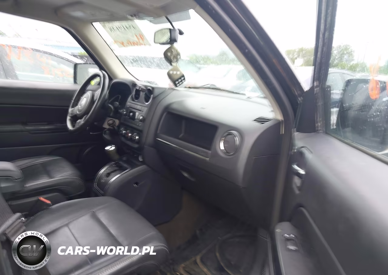 2016 Jeep Patriot High Altitude Edition VIN:1C4NJRFB4GD500665 - 5