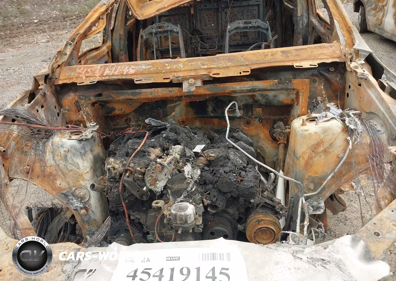 2020 Jeep Grand Cherokee Altitude 4X4 VIN:1C4RJFAG2LC138404 - 10