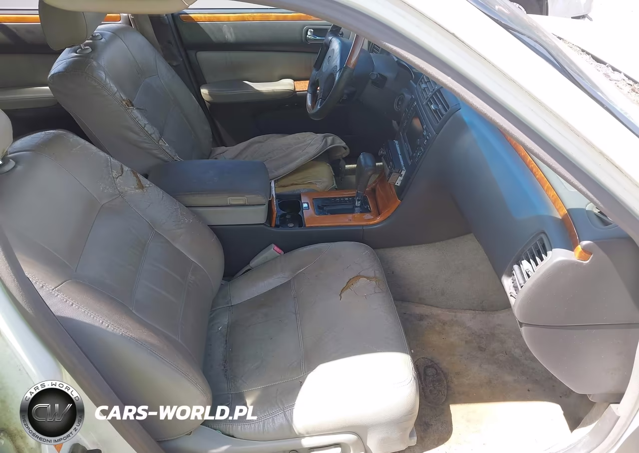 2000 Infiniti Q45 Anniversary Edition-Touring VIN:JNKBY31A9YM302786 - 5