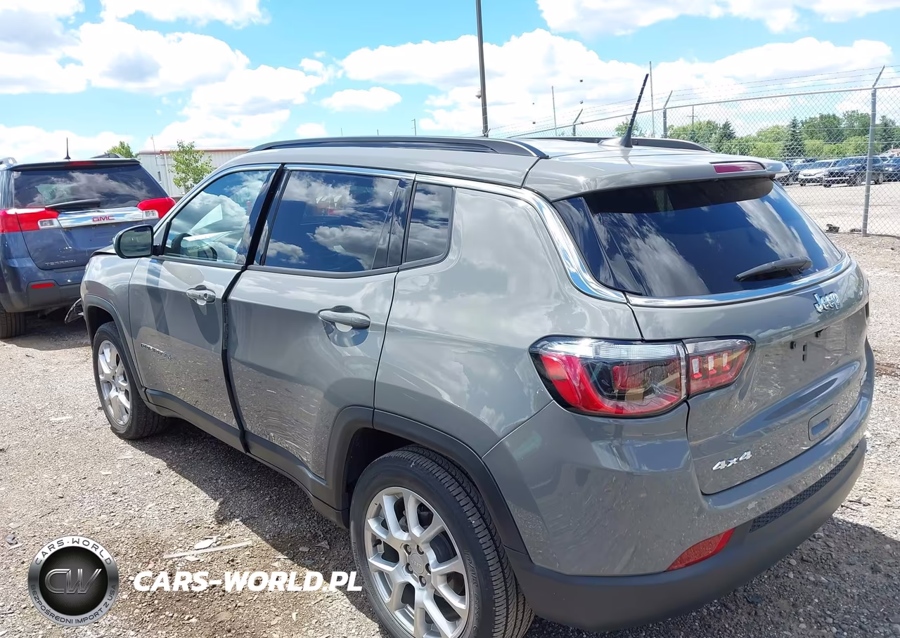 2023 Jeep Compass Latitude Lux Fwd VIN:3C4NJDFN8PT546975 - 14