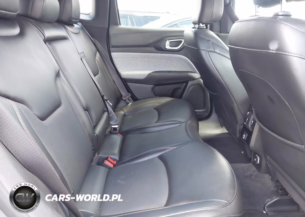 2023 Jeep Compass Latitude Lux Fwd VIN:3C4NJDFN8PT546975 - 8