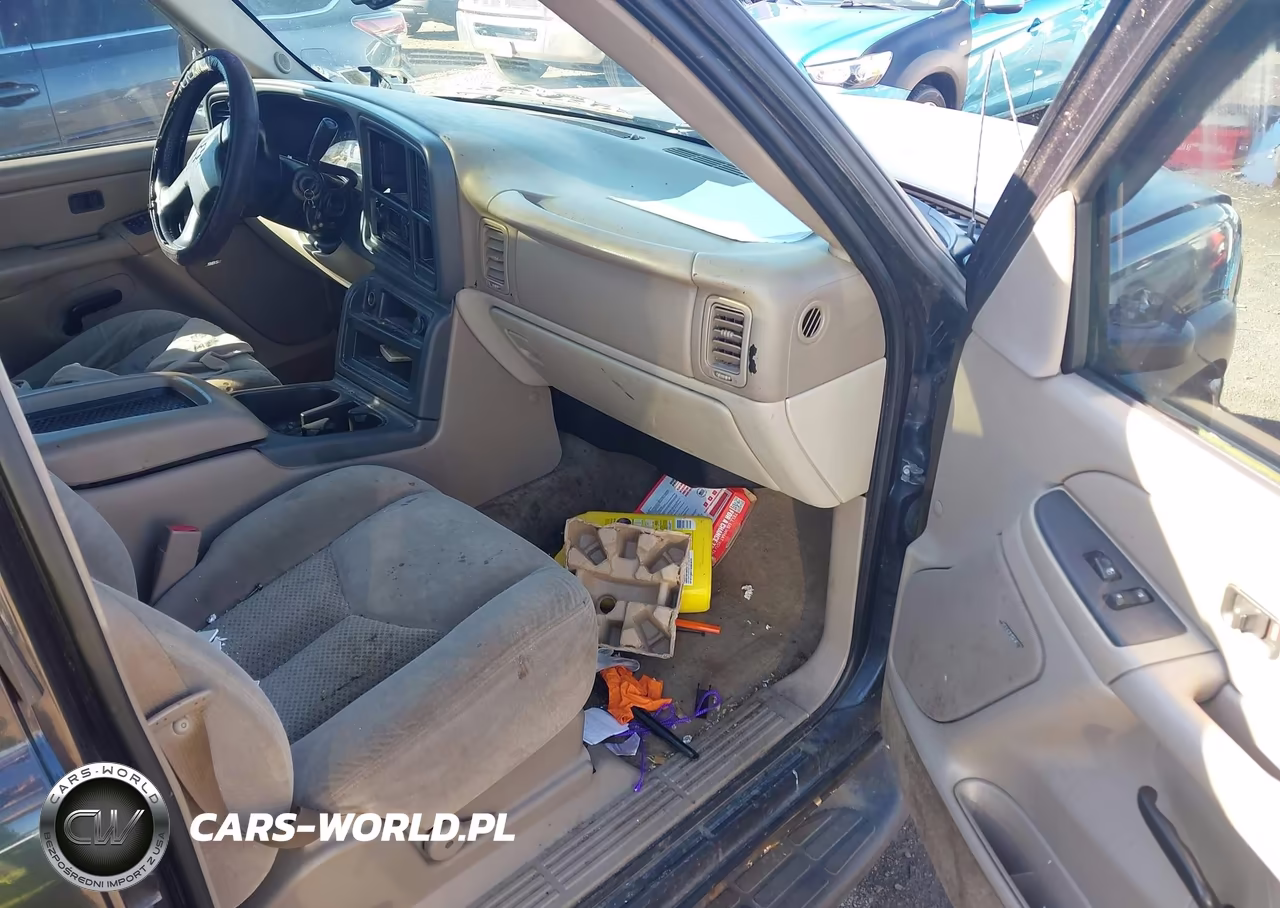 2004 Chevrolet Tahoe Ls VIN:1GNEK13Z24J278261 - 5