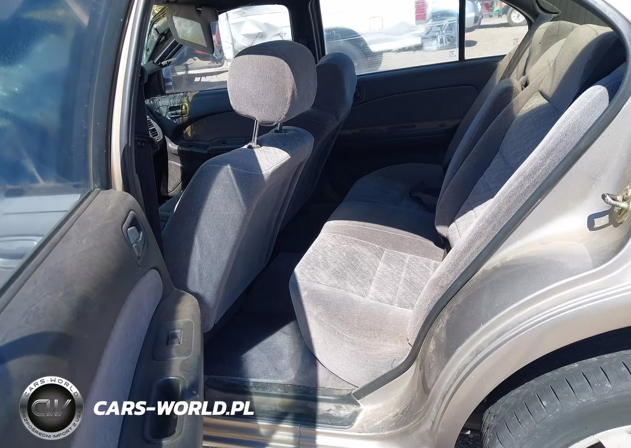 1998 Nissan Maxima Gle-Gxe-Se VIN:JN1CA21D3WT511882 - 8