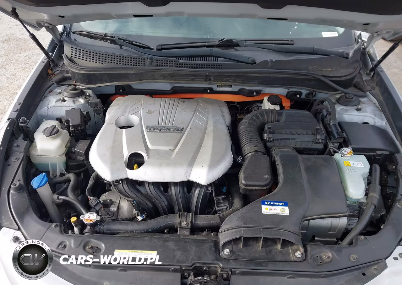 2012 Hyundai Sonata Hybrid VIN:KMHEC4A43CA024521 - 10