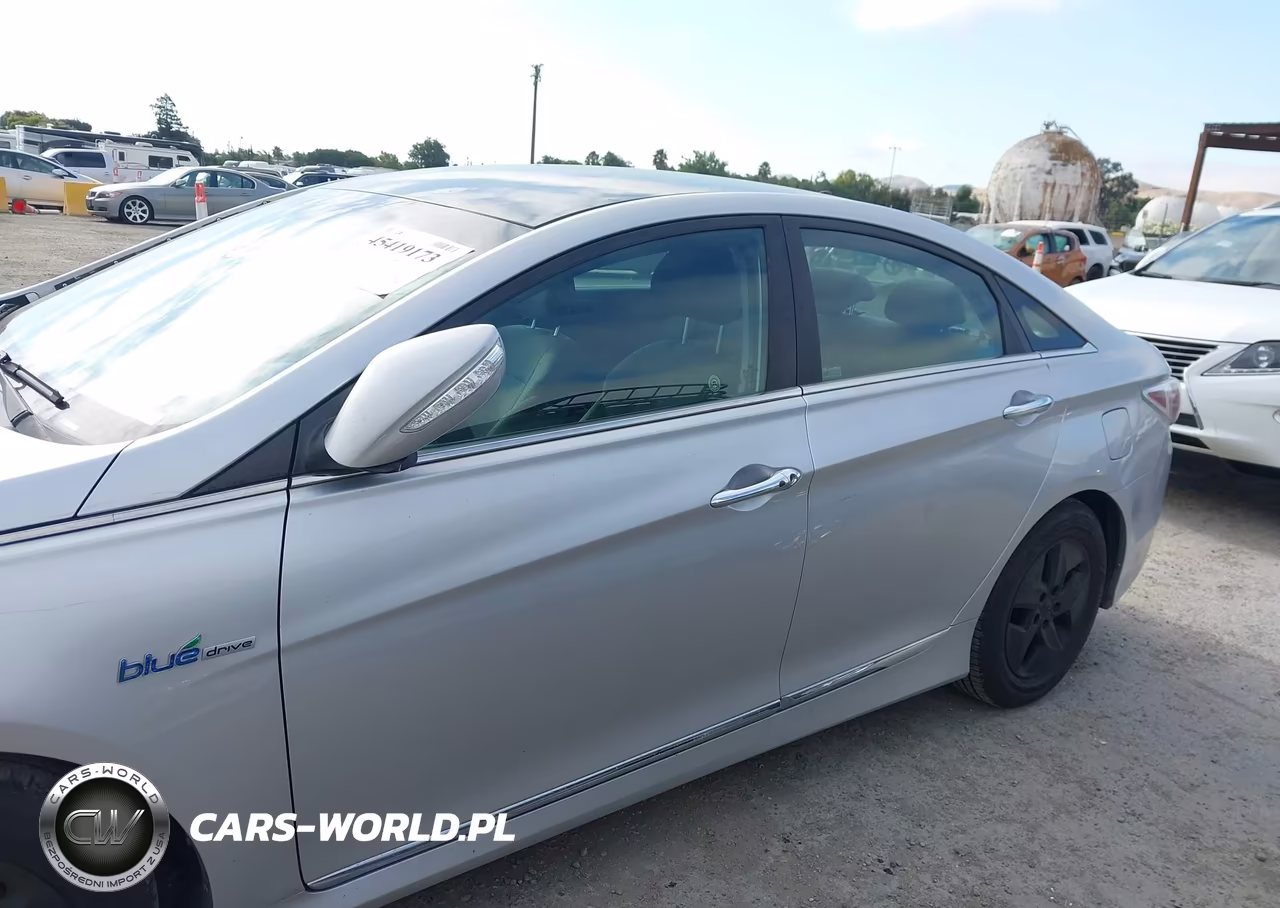 2012 Hyundai Sonata Hybrid VIN:KMHEC4A43CA024521 - 14
