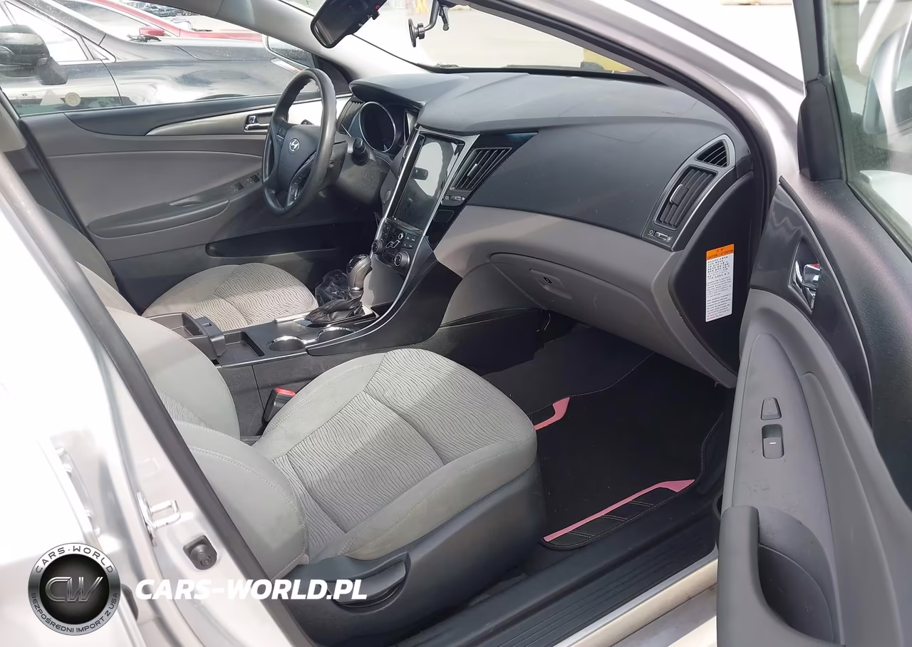 2012 Hyundai Sonata Hybrid VIN:KMHEC4A43CA024521 - 5