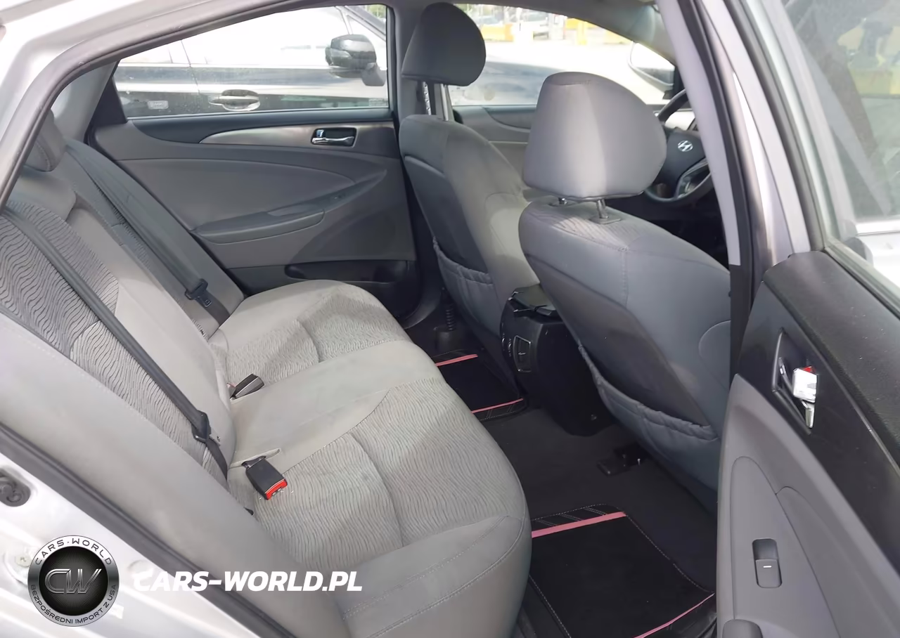 2012 Hyundai Sonata Hybrid VIN:KMHEC4A43CA024521 - 8
