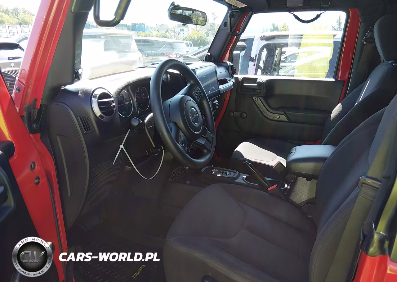 2013 Jeep Wrangler Sport VIN:1C4AJWAG8DL705326 - 5
