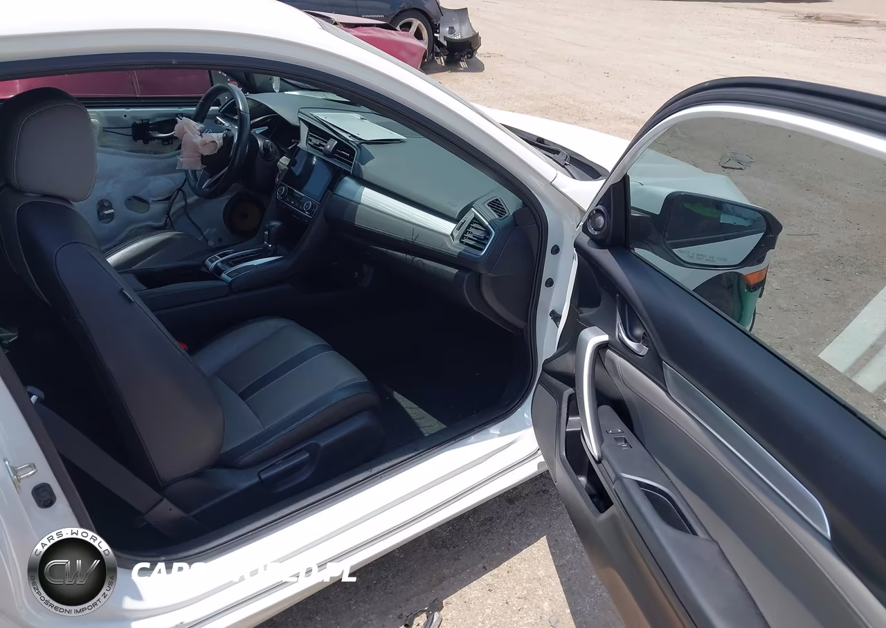 2017 Honda Civic Touring VIN:2HGFC3B97HH354525 - 5