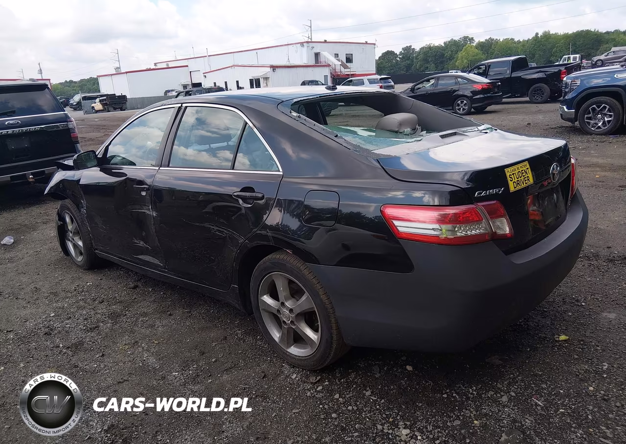 2011 Toyota Camry Le VIN:4T1BF3EK4BU746302 - 3