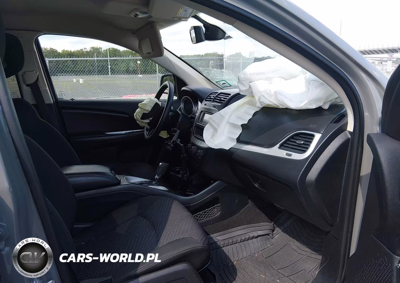 2020 Dodge Journey Se Value VIN:3C4PDCAB3LT237559 - 5