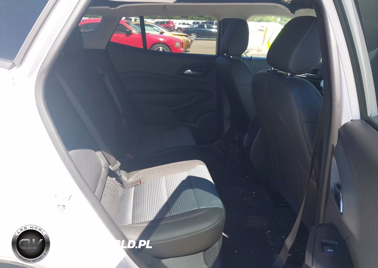 2025 Chevrolet Trax Fwd Lt VIN:KL77LHEP9SC309393 - 8
