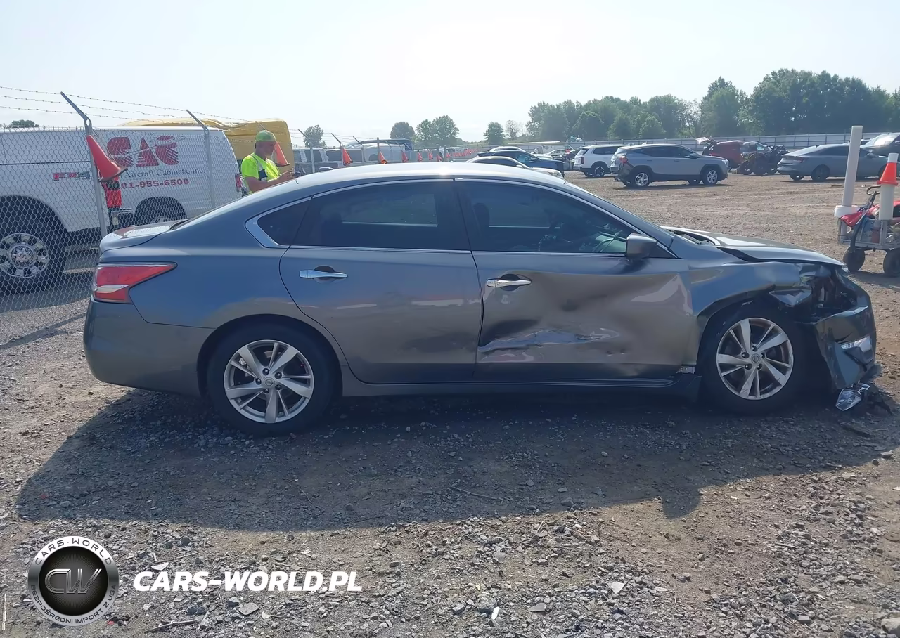 2015 Nissan Altima 2.5 Sv VIN:1N4AL3AP9FC275565 - 13