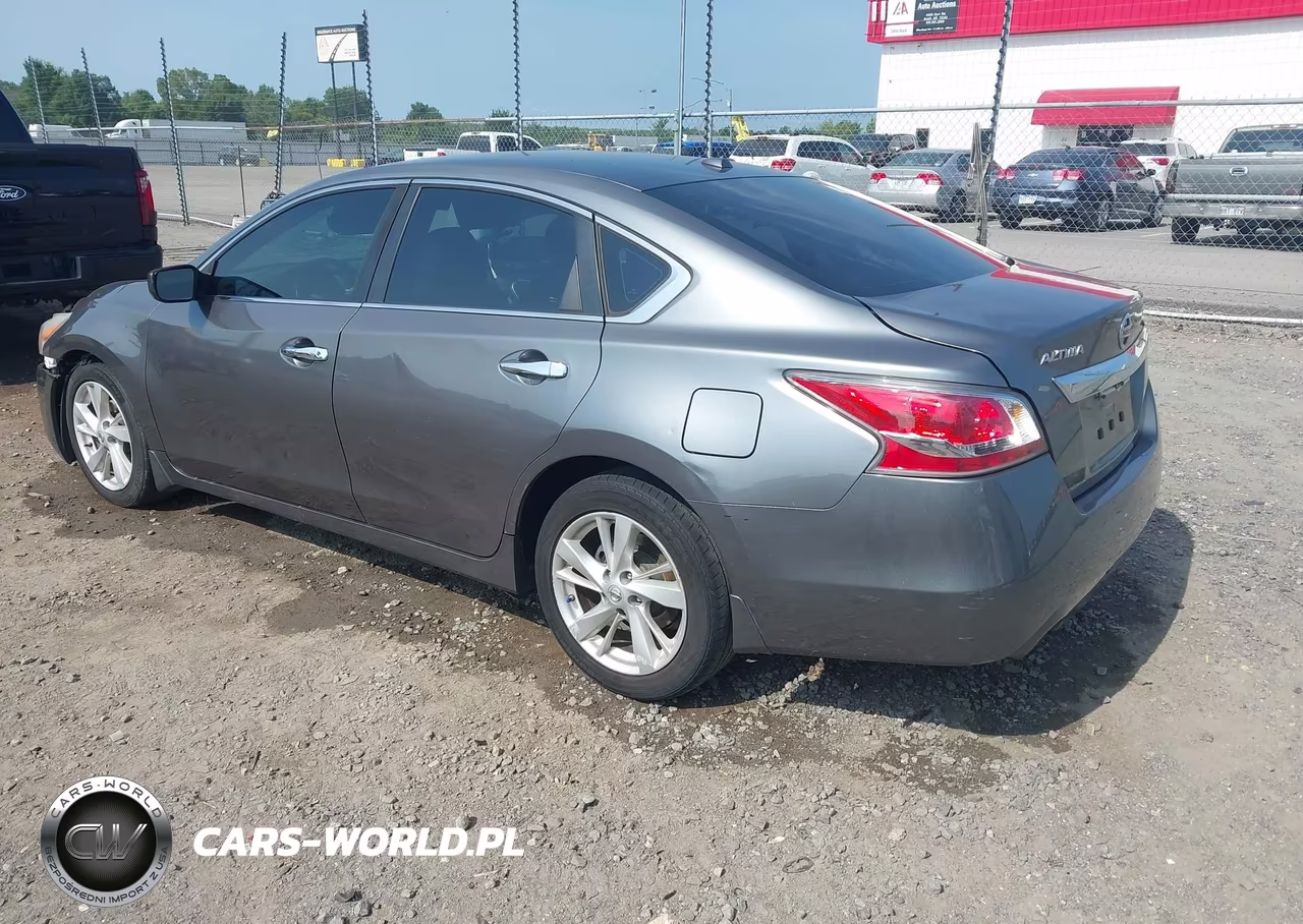2015 Nissan Altima 2.5 Sv VIN:1N4AL3AP9FC275565 - 3