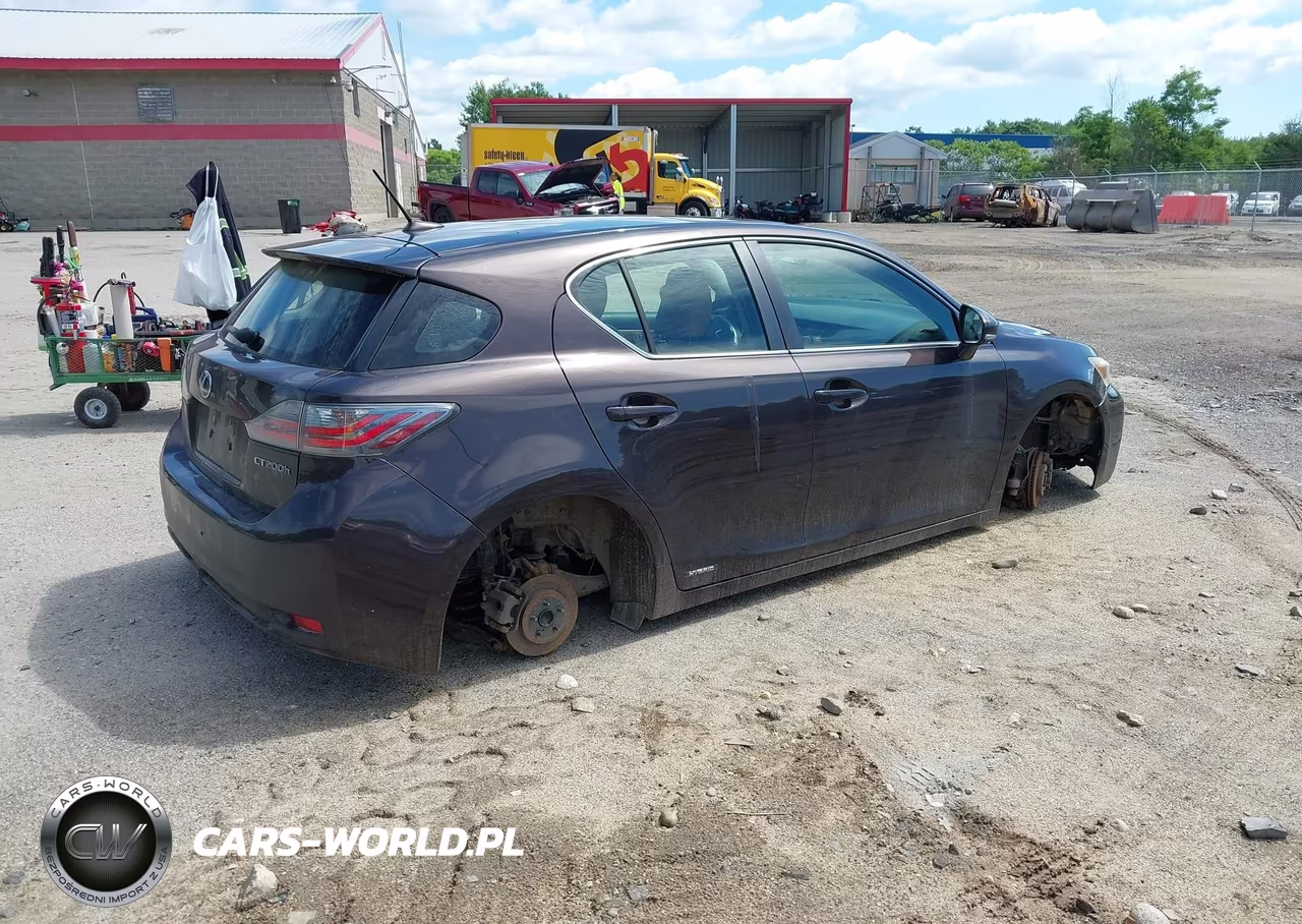 2011 Lexus Ct 200H Premium VIN:JTHKD5BHXB2015768 - 4
