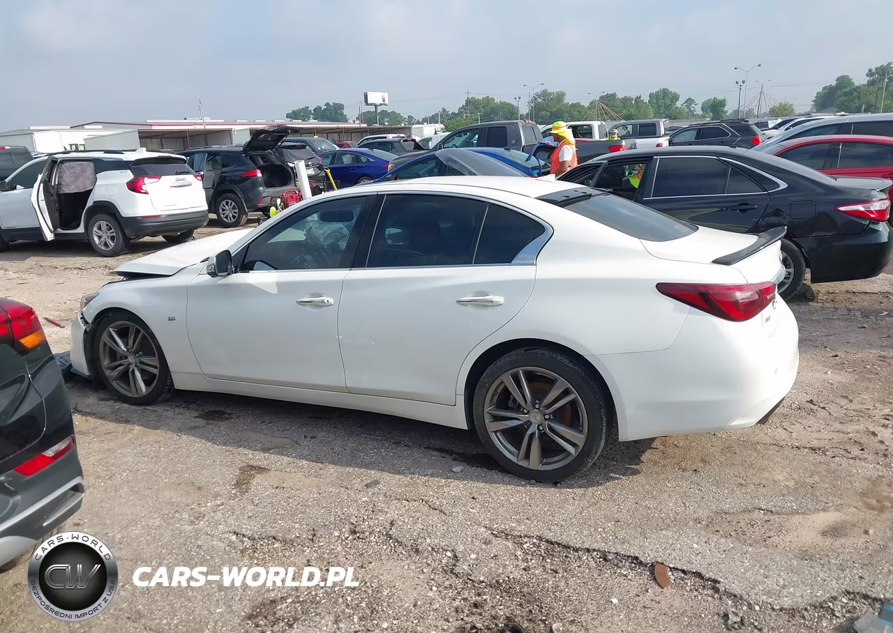 2019 Infiniti Q50 3.0T Signature Edition VIN:JN1EV7AR4KM592028 - 14