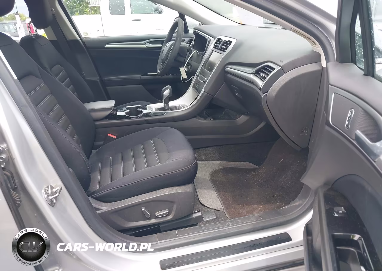 2015 Ford Fusion Se VIN:3FA6P0H78FR141582 - 5