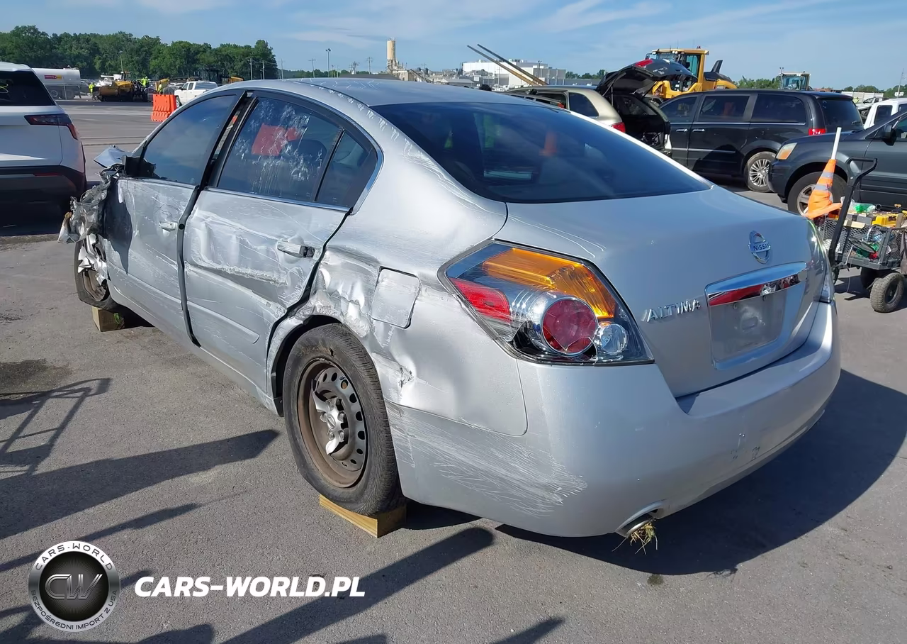 2010 Nissan Altima 2.5 VIN:1N4AL2AP7AC186855 - 3