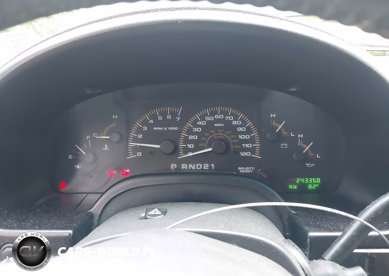 2003 Ford Expedition Xlt VIN:1FMRU15L73LA21172 - 7
