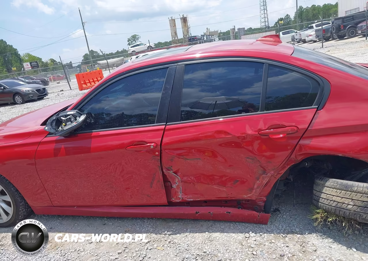 2018 BMW 320I VIN:WBA8A9C59JK623082 - 15