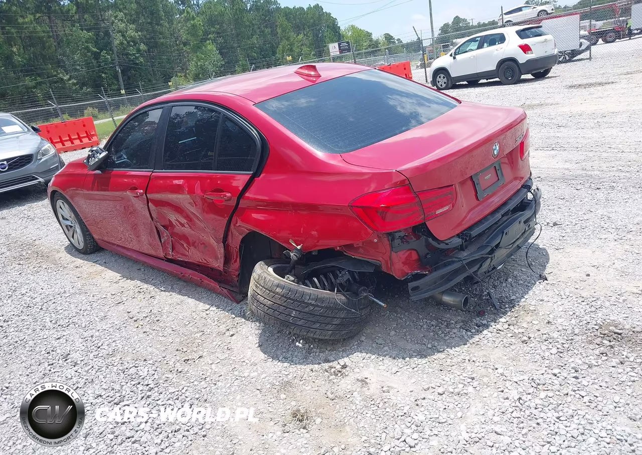 2018 BMW 320I VIN:WBA8A9C59JK623082 - 3