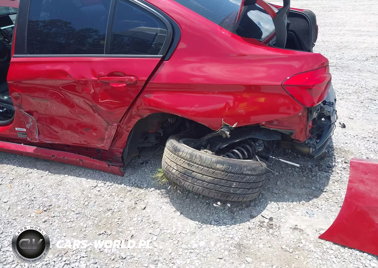 2018 BMW 320I VIN:WBA8A9C59JK623082 - 6