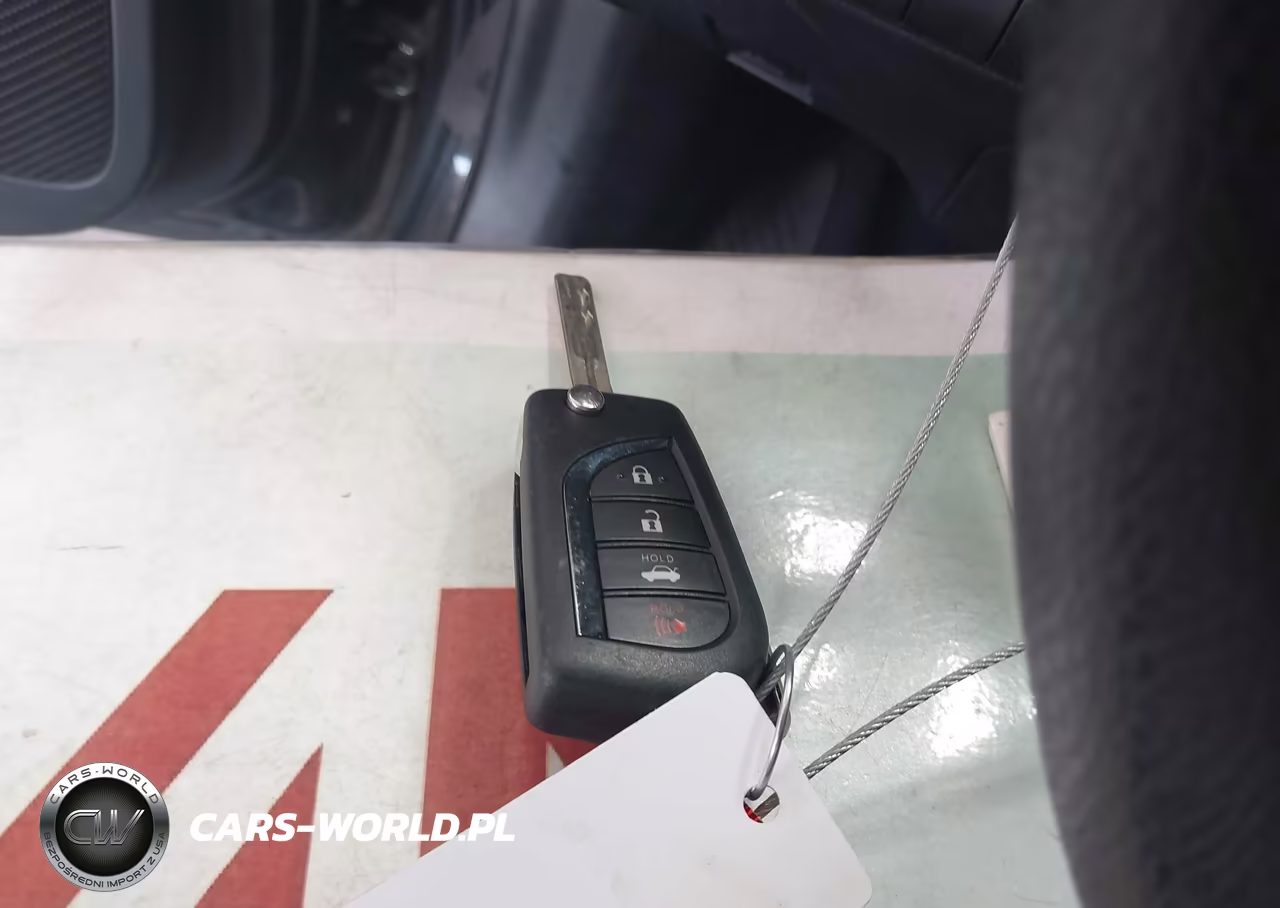 2021 Toyota Corolla Le VIN:5YFEPMAE8MP157385 - 11