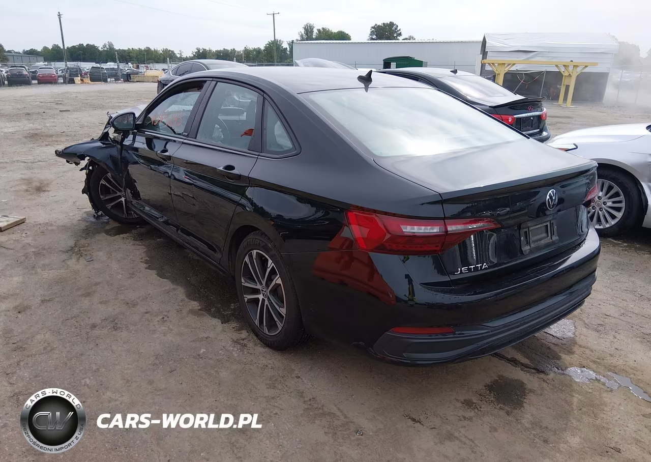 2023 Volkswagen Jetta 1.5T Sport VIN:3VWBM7BU3PM017952 - 3