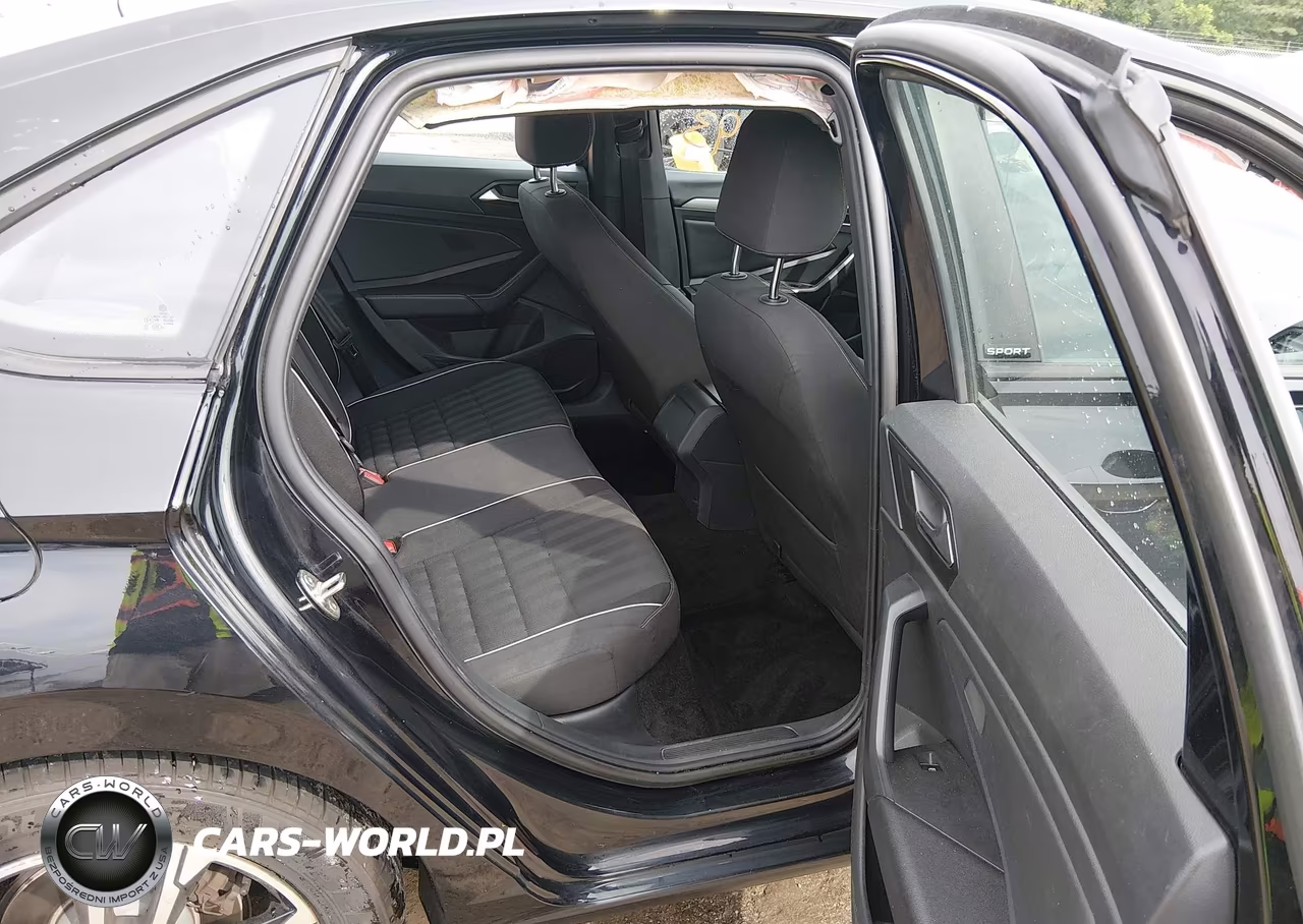2023 Volkswagen Jetta 1.5T Sport VIN:3VWBM7BU3PM017952 - 8