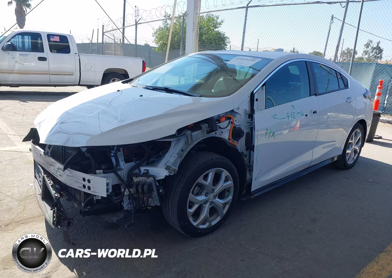 2018 Chevrolet Volt Premier VIN:1G1RD6S50JU157568 - 2