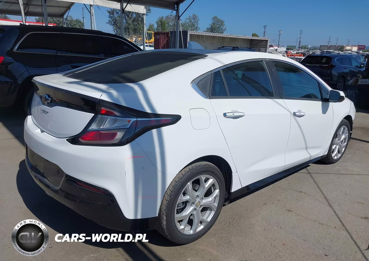2018 Chevrolet Volt Premier VIN:1G1RD6S50JU157568 - 4