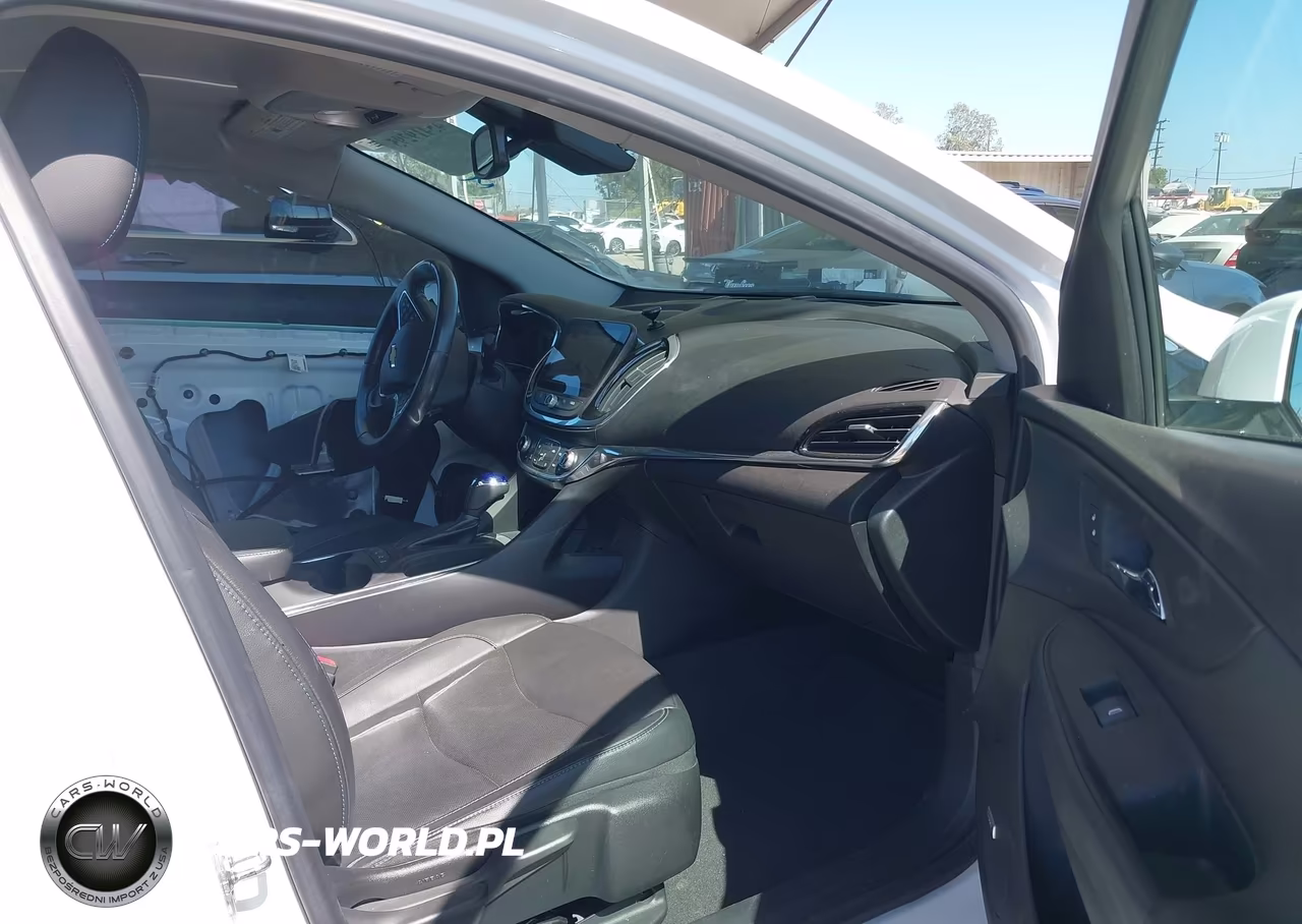 2018 Chevrolet Volt Premier VIN:1G1RD6S50JU157568 - 5