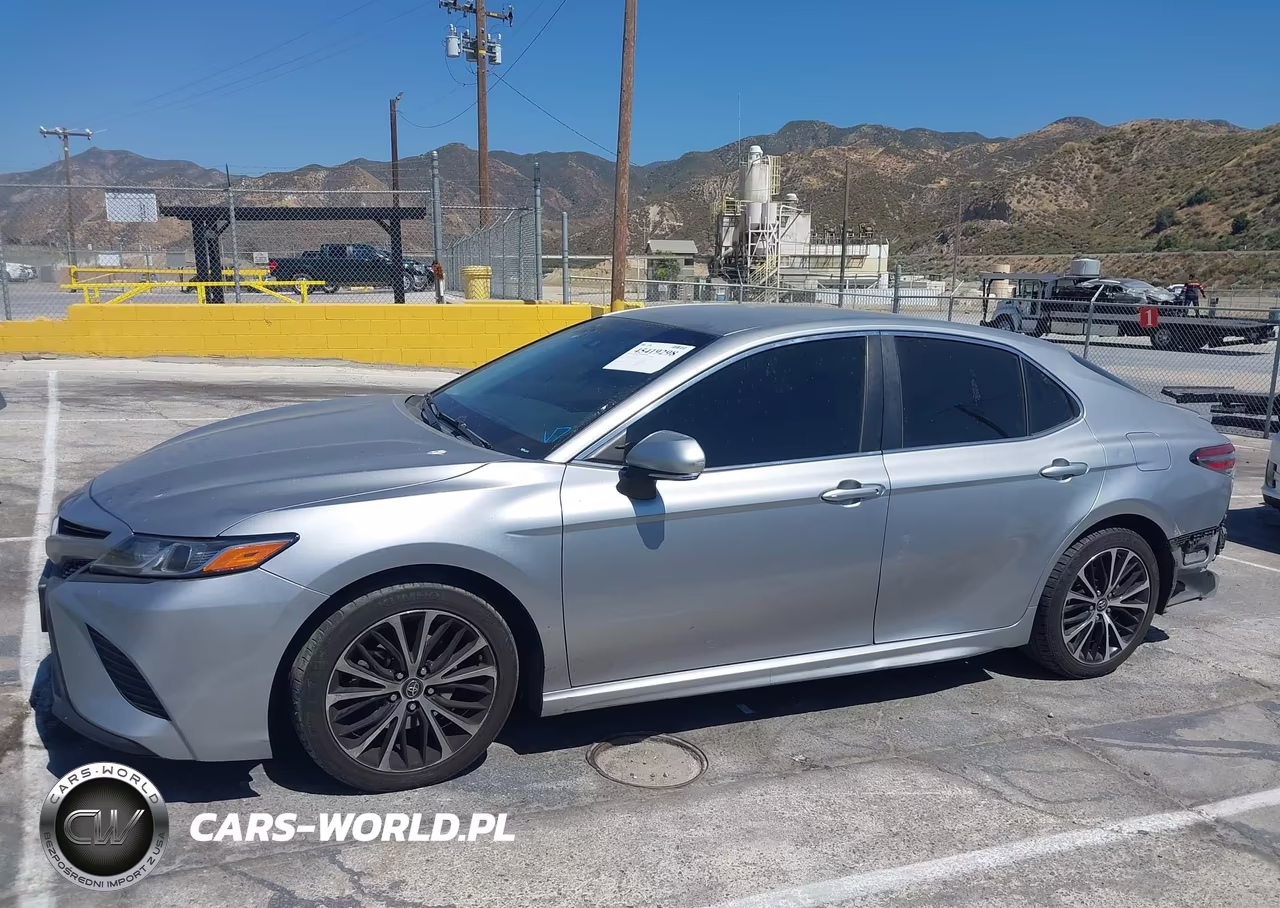 2018 TOYOTA CAMRY L VIN:4T1B11HK8JU149182 - 14