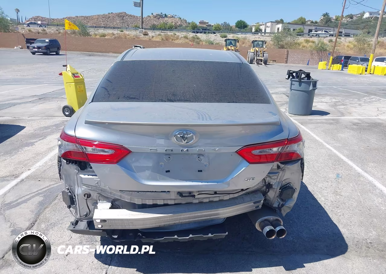 2018 TOYOTA CAMRY L VIN:4T1B11HK8JU149182 - 16