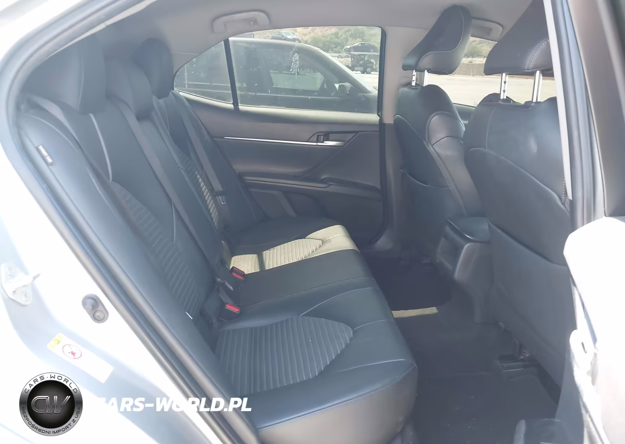 2018 TOYOTA CAMRY L VIN:4T1B11HK8JU149182 - 8