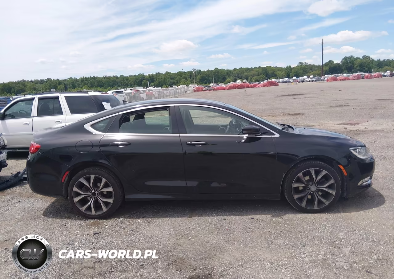 2015 Chrysler 200 C VIN:1C3CCCCG6FN509928 - 13