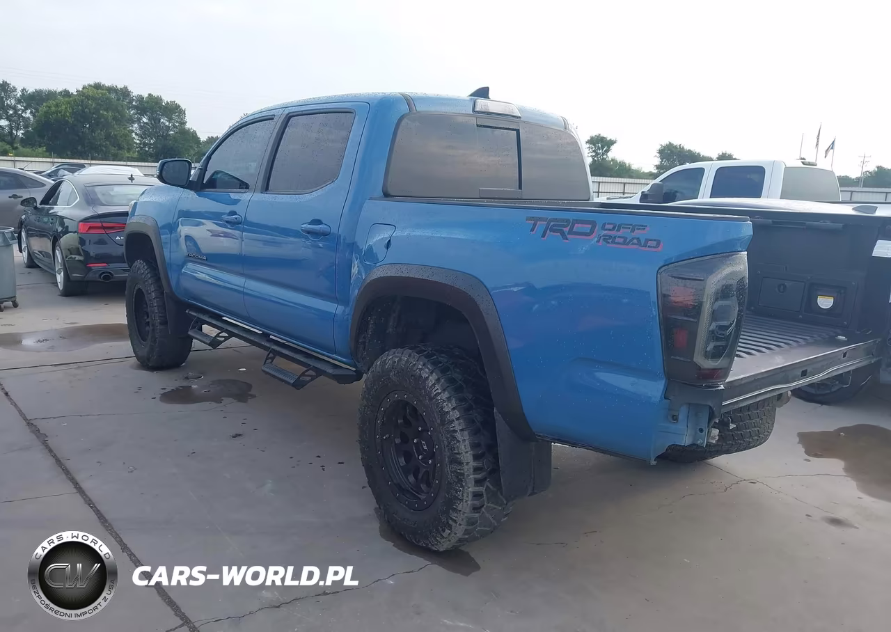 2019 Toyota Tacoma Trd Off Road VIN:5TFAZ5CN4KX073963 - 3