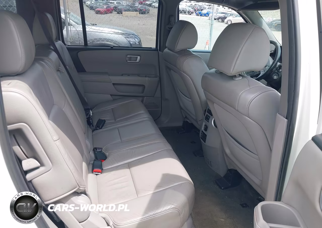 2014 Honda Pilot Touring VIN:5FNYF4H92EB025633 - 8