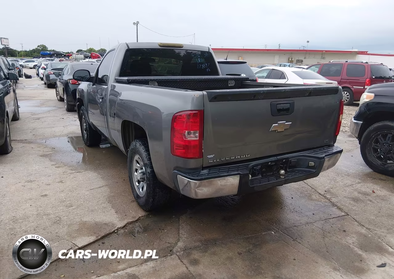 2008 Chevrolet Silverado 1500 Work Truck VIN:1GCEC14X48Z178897 - 3