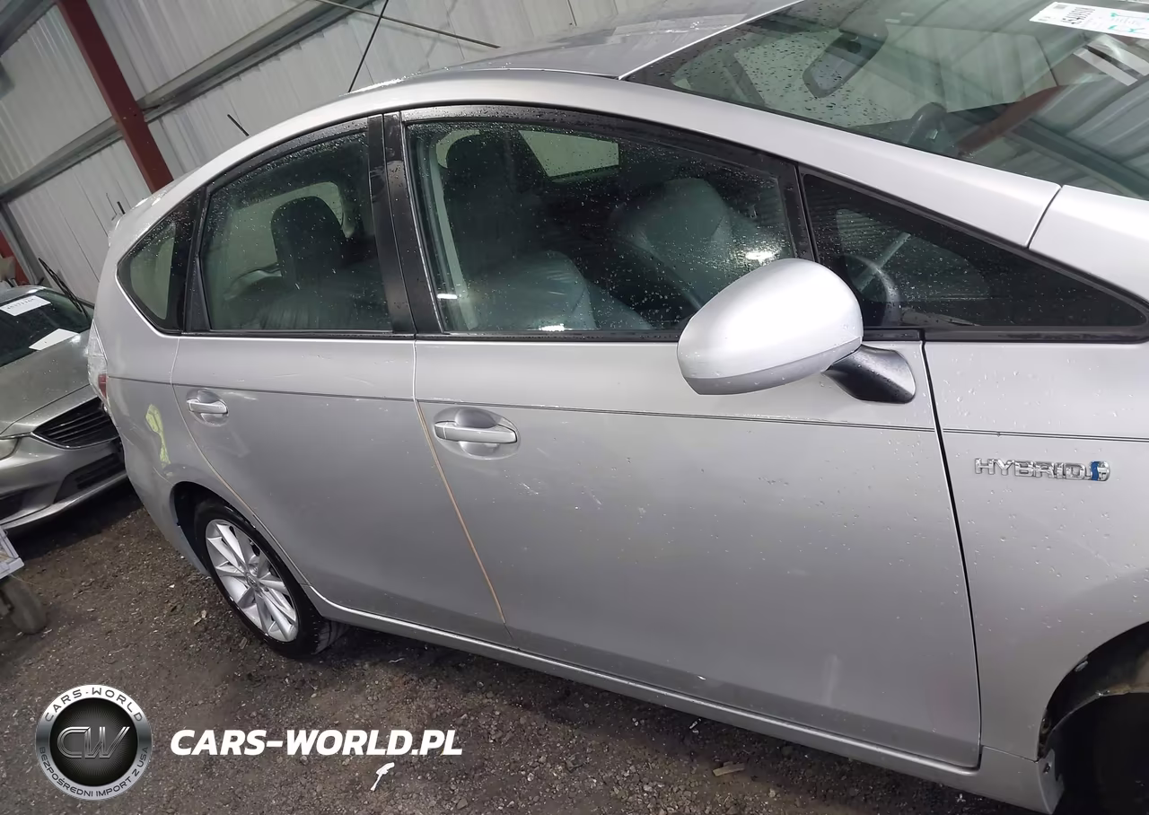2013 Toyota Prius V Five VIN:JTDZN3EU3D3213602 - 14