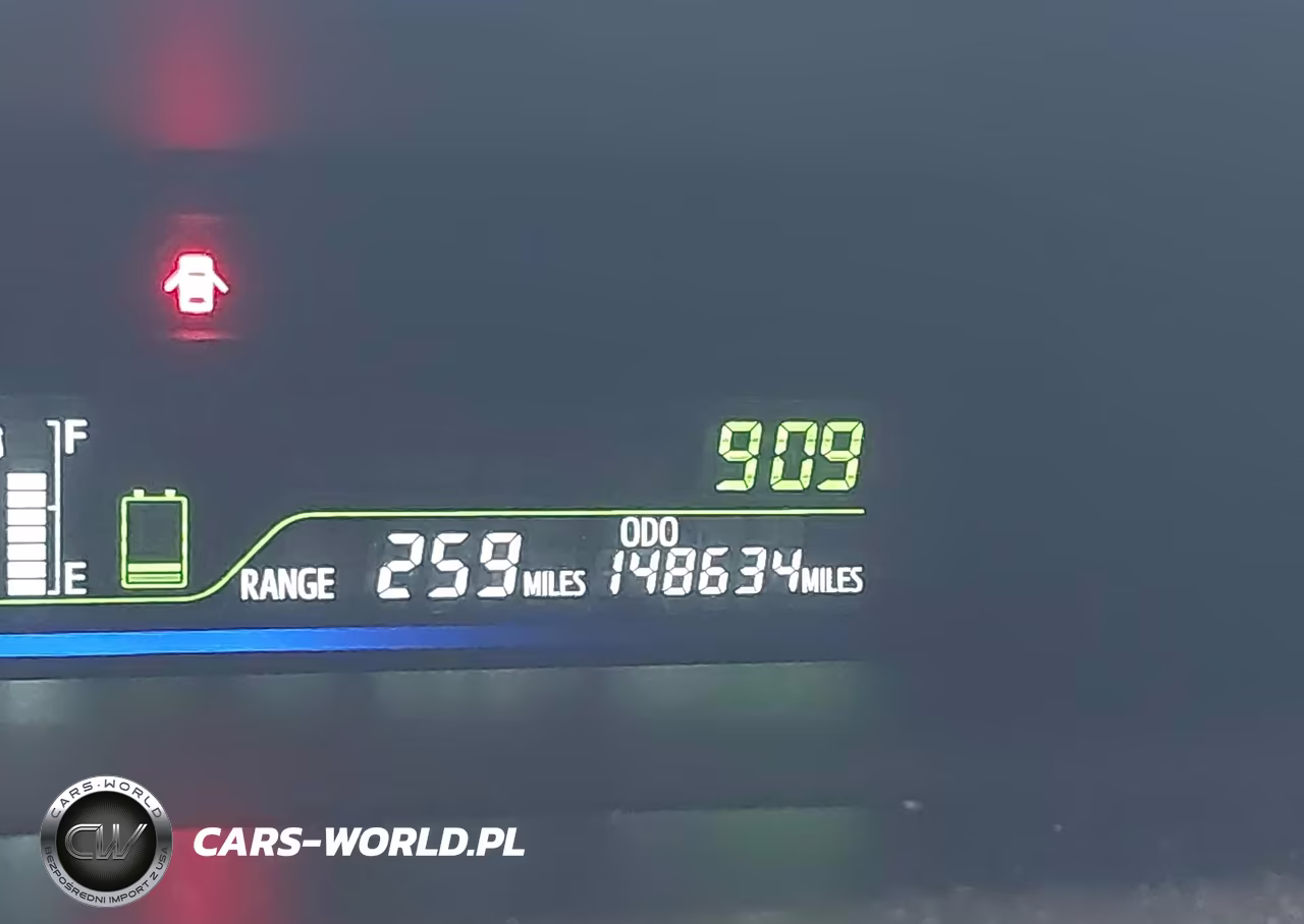 2013 Toyota Prius V Five VIN:JTDZN3EU3D3213602 - 16