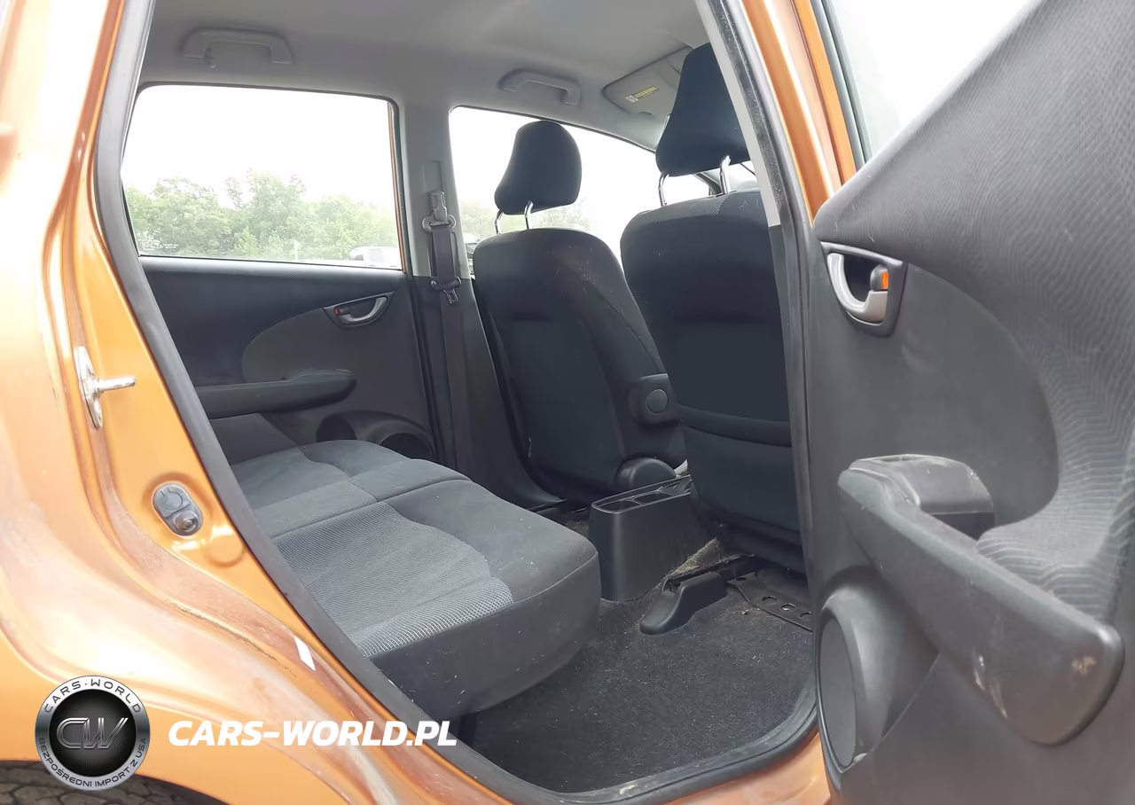 2009 Honda Fit Sport VIN:JHMGE88429S033684 - 8