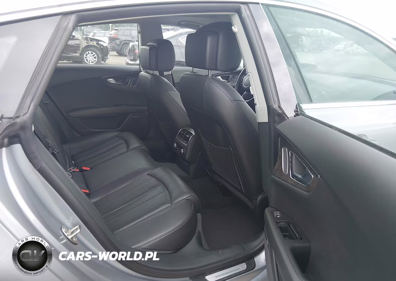 2018 Audi A7 3.0T Premium Plus VIN:WAU23AFC6JN088433 - 8